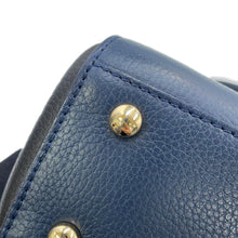 将图像加载到图库查看器中，CHANEL Neo Executive 2way Bag Black/NavyA69929 Leather Size Small
