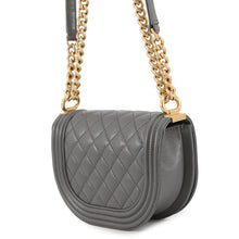 将图像加载到图库查看器中，CHANEL Boy Chanel Shoulder Bag GrayAS3350 Caviar Leather
