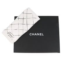 将图像加载到图库查看器中，CHANEL Matelasse ChainShoulder Bag BeigeA58600 Caviar Leather Size 30
