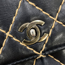 将图像加载到图库查看器中，CHANEL Wild Stitch ChainShoulder Bag Black Lambskin
