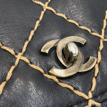 将图像加载到图库查看器中，CHANEL Wild Stitch ChainShoulder Bag Black Lambskin
