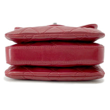 将图像加载到图库查看器中，CHANEL Matelasse ChainShoulder Bag Red Lambskin Size Mini
