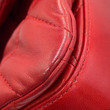 将图像加载到图库查看器中，CHANEL Matelasse ChainShoulder Bag Red Lambskin Size Mini
