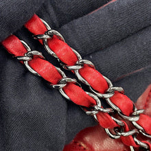 将图像加载到图库查看器中，CHANEL Matelasse ChainShoulder Bag Red Lambskin Size Mini
