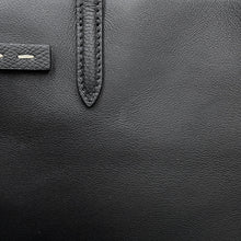 将图像加载到图库查看器中，Valentino Garavani Antibes Medium Tote Black6Y2B0D16RBN Calf Leather Size Medium
