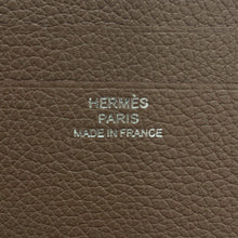 Load image into Gallery viewer, HERMES HSellier Compact Etoupe Evercolor
