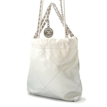 将图像加载到图库查看器中，CHANEL CHANEL22 ChainShoulder Bag White/SilverAS3980 Shiny Calf Leather Size Mini
