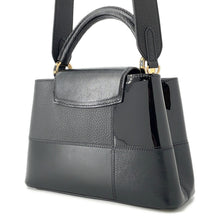 将图像加载到图库查看器中，LOUIS VUITTON Capucines NoirM59269 Enamel Leather Size BB
