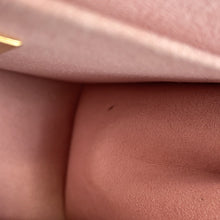 Load image into Gallery viewer, LOUIS VUITTON Spring street Rose BallerineM90468 Monogram Vernis Leather Epi Leather Size PM
