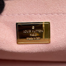 将图像加载到图库查看器中，LOUIS VUITTON Spring street Rose BallerineM90468 Monogram Vernis Leather Epi Leather Size PM
