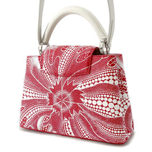 Load image into Gallery viewer, LOUIS VUITTON LVxYK Psychedelic Flower Capucines Rouge/BlancM21704 Taurillon Leather Size BB
