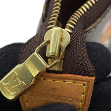 将图像加载到图库查看器中，LOUIS VUITTON Pochette Accessoires BrownM51981 Monogram Panda Takashi Murakami
