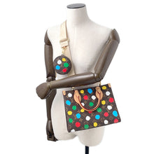 将图像加载到图库查看器中，LOUIS VUITTON LVxYK Onthego RedM46380 Monogram Size PM
