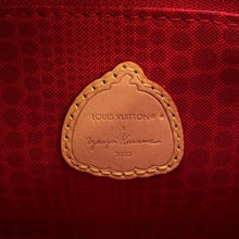 将图像加载到图库查看器中，LOUIS VUITTON LVxYK Onthego RedM46380 Monogram Size PM
