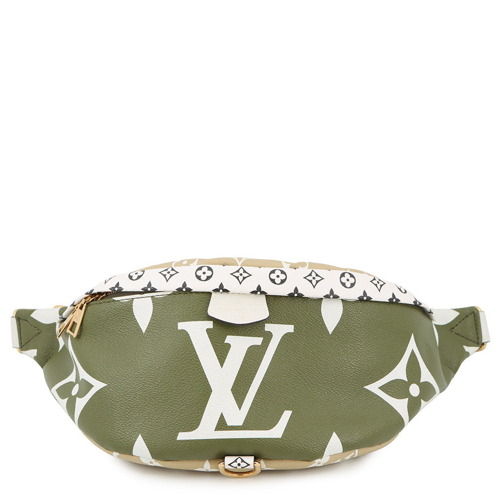 LOUIS VUITTON Bumbag Khaki/White/BeigeM44611 Monogram Monogram Giant
