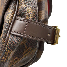 将图像加载到图库查看器中，LOUIS VUITTON Saumur RedN48081 Damier Ebene Canvas Size 30
