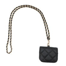 将图像加载到图库查看器中，CHANEL Matelasse ChainShoulder AirpodsCase BlackAP1739 Caviar Leather
