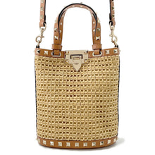 将图像加载到图库查看器中，Valentino Garavani Rock Studded 2-Way Bucket Handbag Beige/Brown4W2P0W31MZI Raffia Leather
