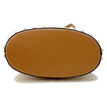 将图像加载到图库查看器中，Valentino Garavani Rock Studded 2-Way Bucket Handbag Beige/Brown4W2P0W31MZI Raffia Leather
