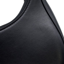 将图像加载到图库查看器中，CELINE Ava Chain One Shoulder Bag Black19958 Leather
