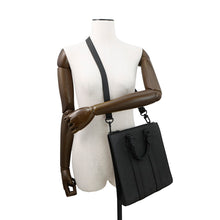 将图像加载到图库查看器中，LOUIS VUITTON Sac Plat BlackM21884 Monogram・Taurillon
