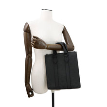 将图像加载到图库查看器中，LOUIS VUITTON Sac Plat BlackM21884 Monogram・Taurillon
