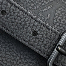 将图像加载到图库查看器中，LOUIS VUITTON Sac Plat BlackM21884 Monogram・Taurillon
