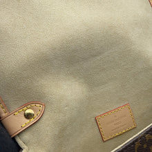 将图像加载到图库查看器中，LOUIS VUITTON Saumur BB BeigeM46740 Monogram Size BB
