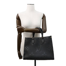 Load image into Gallery viewer, LOUIS VUITTON Onthego NoirM45595 Monogram Empreinte Leather Size MM
