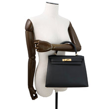 Load image into Gallery viewer, HERMES Kelly Sellier Black Epsom Size 28
