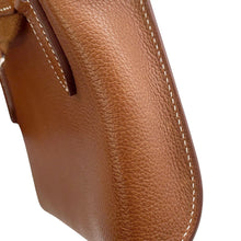 Load image into Gallery viewer, HERMES Videpoches Shoulder Bag Fauve Barenia Leather Fauve
