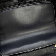 将图像加载到图库查看器中，CHANEL CC Logo 2WAY Vanity Bag BlackA07061 Caviar Leather
