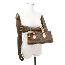 将图像加载到图库查看器中，LOUIS VUITTON Popincourt BrownM40009 Monogram
