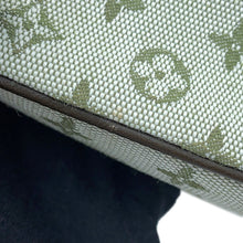 将图像加载到图库查看器中，LOUIS VUITTON Conte De Fees Pochette - Fairy Tail Khaki/BeigeM92274 Monogram Mini Monogram・Graffiti Epi Leather Vernis
