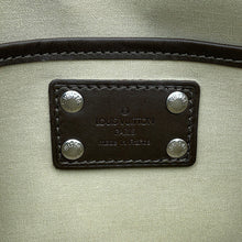 将图像加载到图库查看器中，LOUIS VUITTON Conte De Fees Pochette - Fairy Tail Khaki/BeigeM92274 Monogram Mini Monogram・Graffiti Epi Leather Vernis
