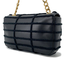 将图像加载到图库查看器中，CELINE Mono Chrome Chainshoulder Black111273FCK.38NO Leather pile
