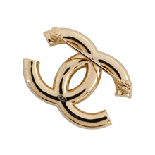 Load image into Gallery viewer, CHANEL CC Logo Brooch Gold Gold Plated Faux Pearl Rhinestone
