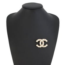 Load image into Gallery viewer, CHANEL CC Logo Brooch Gold Gold Plated Faux Pearl Rhinestone
