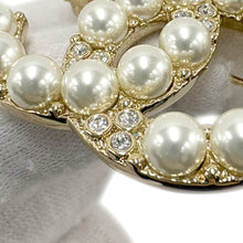 Load image into Gallery viewer, CHANEL CC Logo Brooch Gold Gold Plated Faux Pearl Rhinestone
