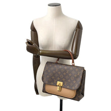 将图像加载到图库查看器中，LOUIS VUITTON Marignan SesameM44257 Monogram
