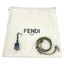 将图像加载到图库查看器中，FENDI Petit to Jules Black/Multicolor Leather Mouton
