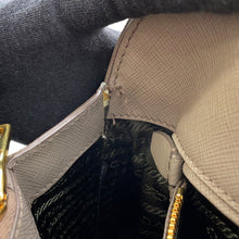 将图像加载到图库查看器中，PRADA 2way Handbag GreigeBN2567 Saffiano LeatherLeather
