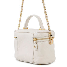 将图像加载到图库查看器中，LOUIS VUITTON Vanity Coussin BeigeM25219 Monogram Lamb Leather Size PM
