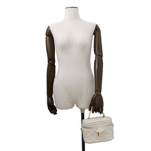 将图像加载到图库查看器中，LOUIS VUITTON Vanity Coussin BeigeM25219 Monogram Lamb Leather Size PM
