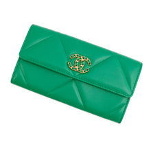 将图像加载到图库查看器中，CHANEL CHANEL19 long flap wallet GreenAP0953 Lambskin
