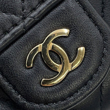 将图像加载到图库查看器中，CHANEL Timeless Classic Card Case Pins BlackAP0214 Lambskin
