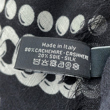 将图像加载到图库查看器中，CHANEL CC Logo Stole Black/WhiteAAA969 Cashmere80% Silk20%
