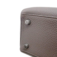 Load image into Gallery viewer, HERMES Kelly Retourne sewing Etain Togo Leather Size 25
