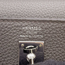 Load image into Gallery viewer, HERMES Kelly Retourne sewing Etain Togo Leather Size 25
