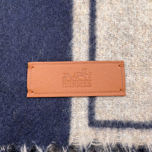 将图像加载到图库查看器中，HERMES Scarf Craie de H Blue・Marine / Beige・Cine Cashmere100%
